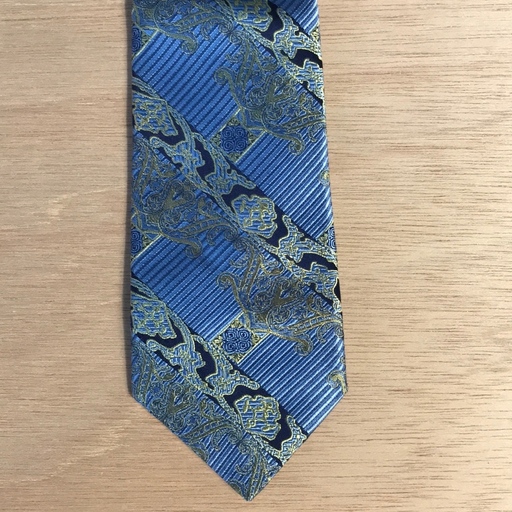 Bruno Piattelli Pure Silk Necktie | Blue and Gold Geometric Jacquard | 3” Wide